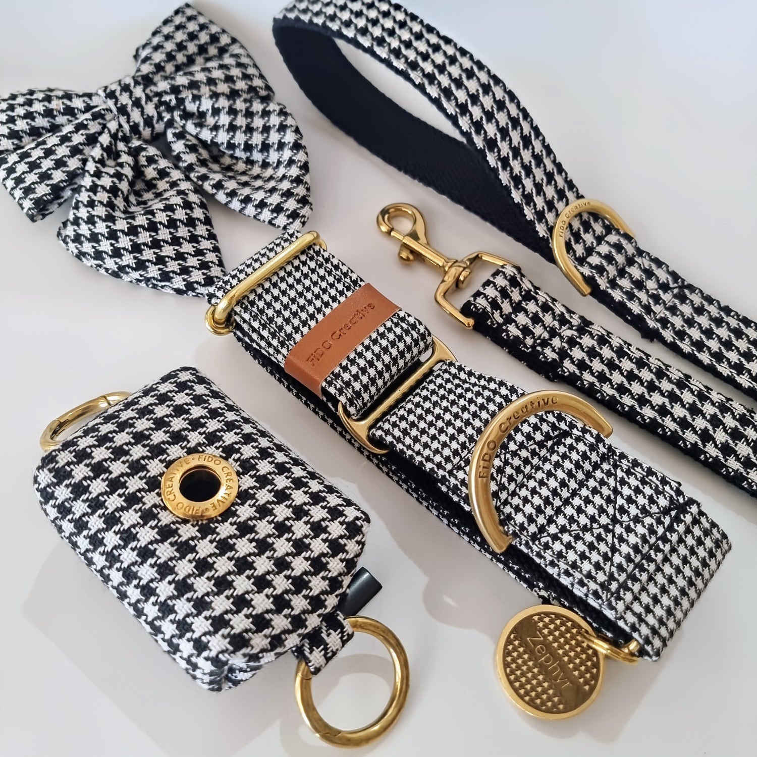 Black and white dog collar set