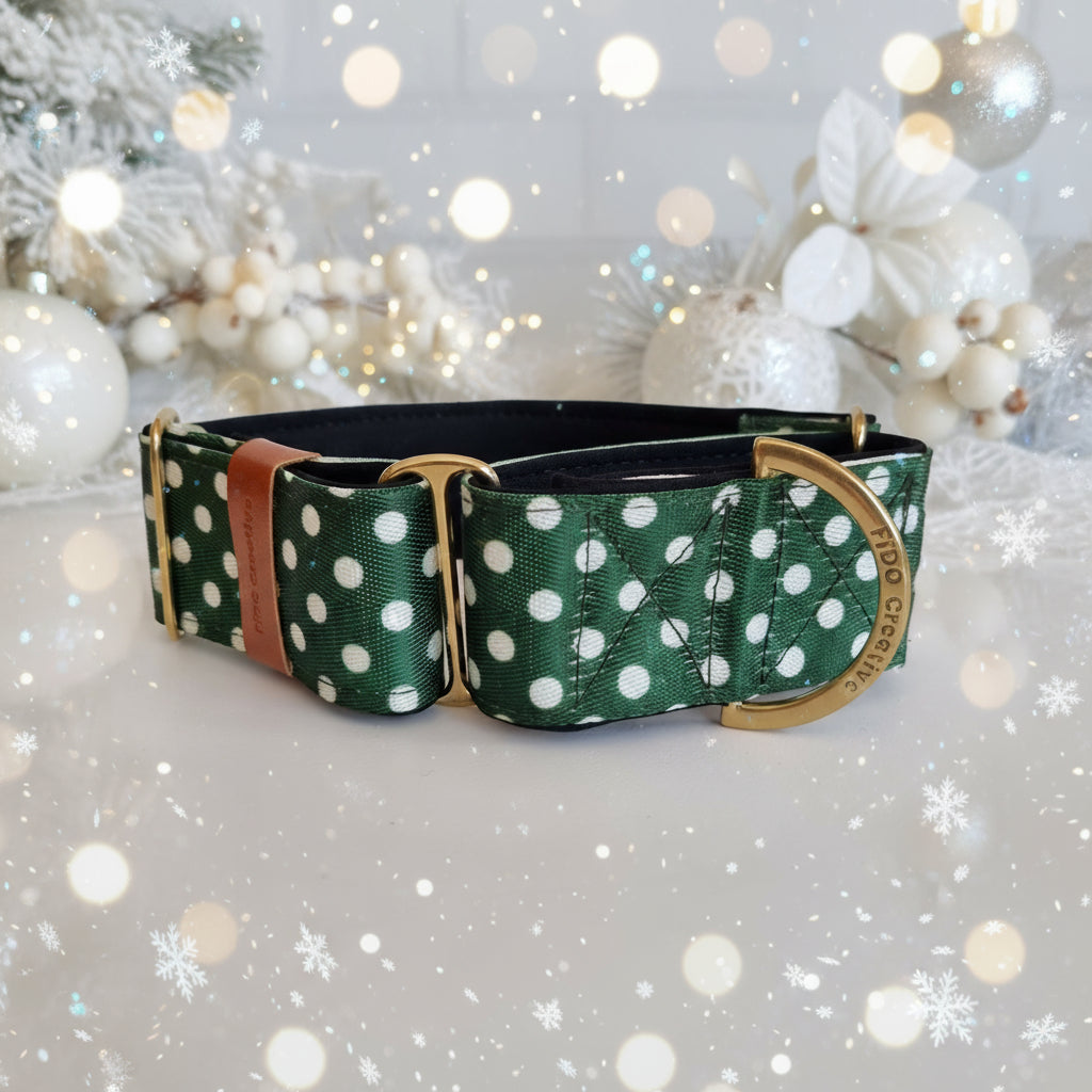Green polka dot martingale collar