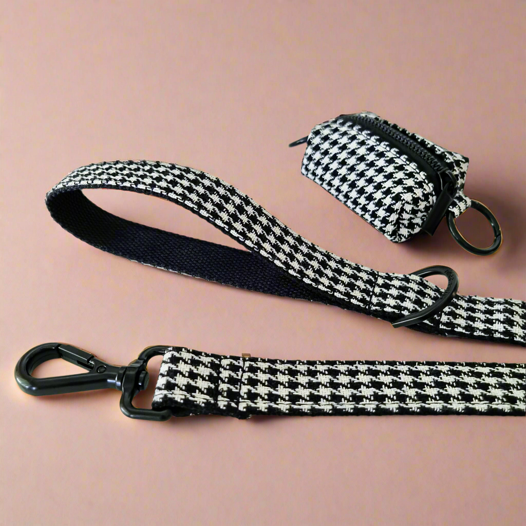 Dog poop bag holder - Houndstooth