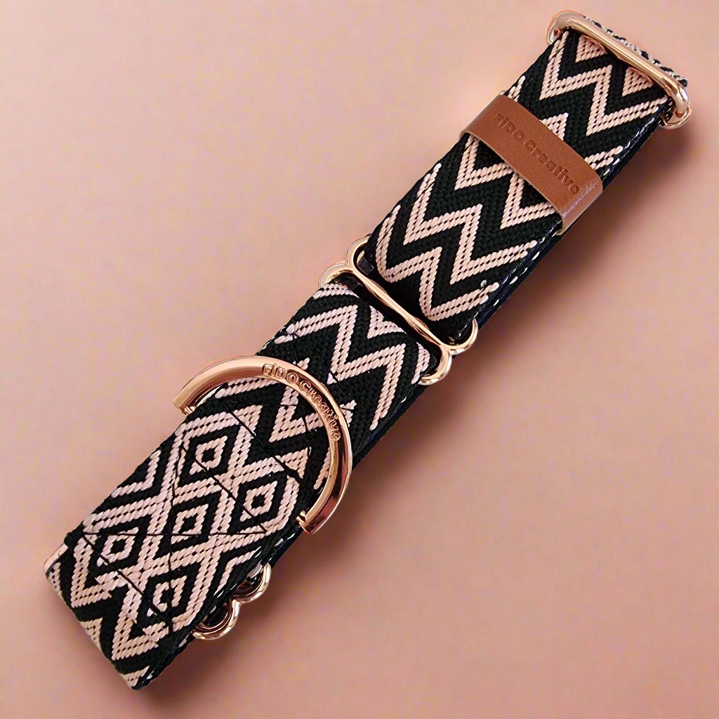 Black pattern martingale dog collar