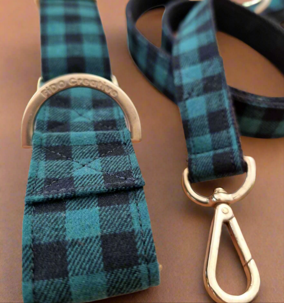 Dog Leash, Green Buffalo Plaid
