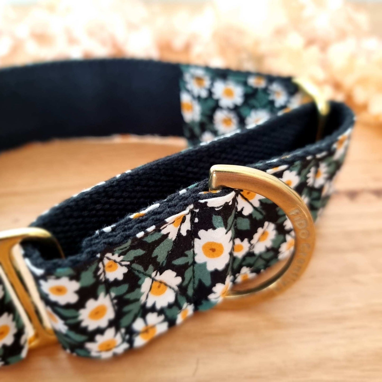 Green daisy martingale collar | Floral | Dog collar | Greyhound collar | Whippet collar | Solid brass | Rose gold | Collar | Girly | Black