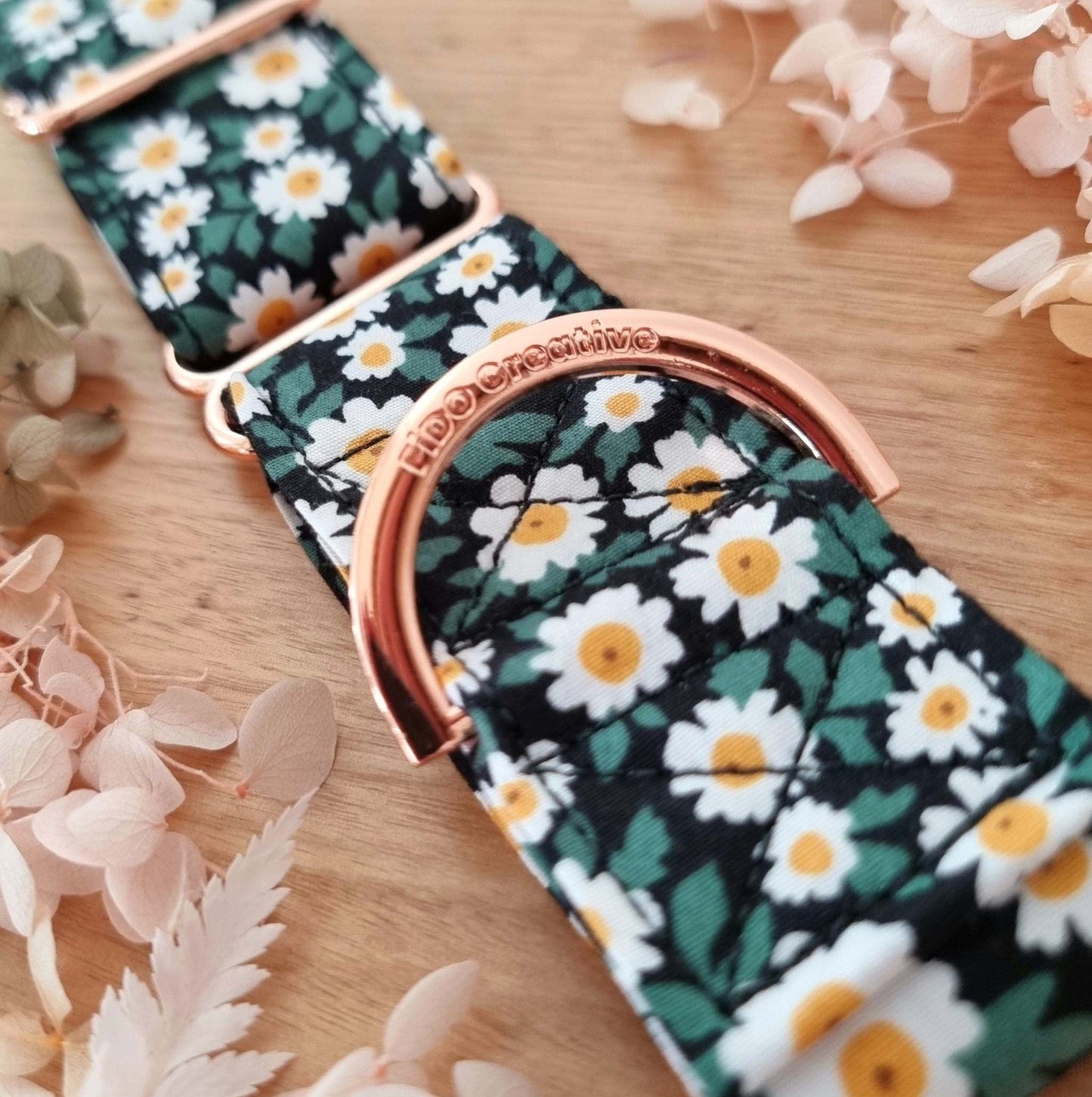 Green daisy martingale collar | Floral | Dog collar | Greyhound collar | Whippet collar | Solid brass | Rose gold | Collar | Girly | Black