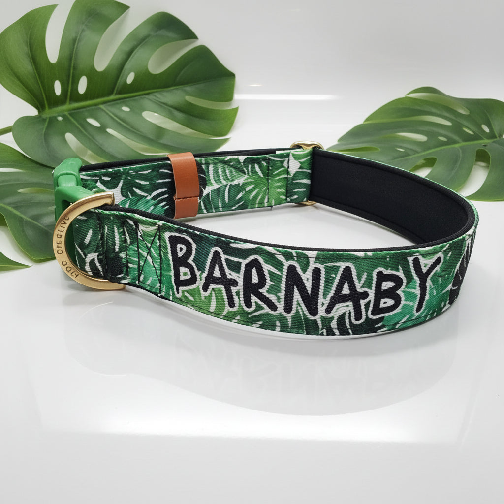 Monstera Leaf Dog Collar with Neoprene Padding & Tactical Buckle – Optional personalised Name