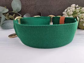 green dog collar